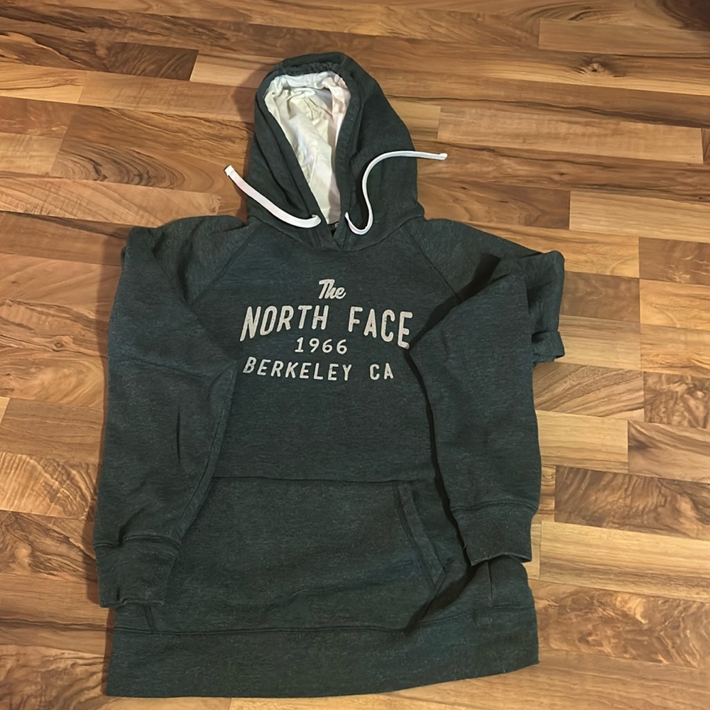 green north face hoodie